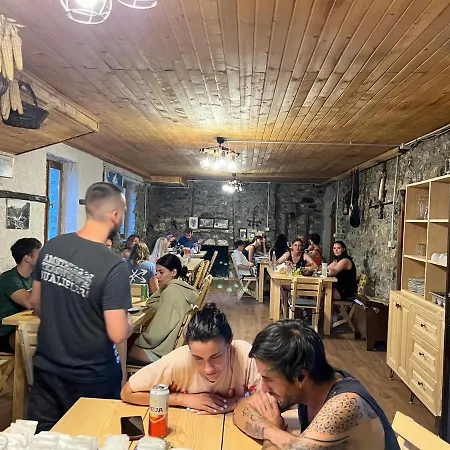 Shpella Guest house Theth