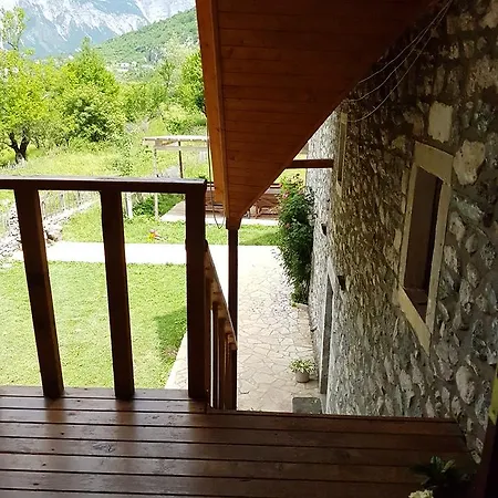 Shpella Guest house Theth